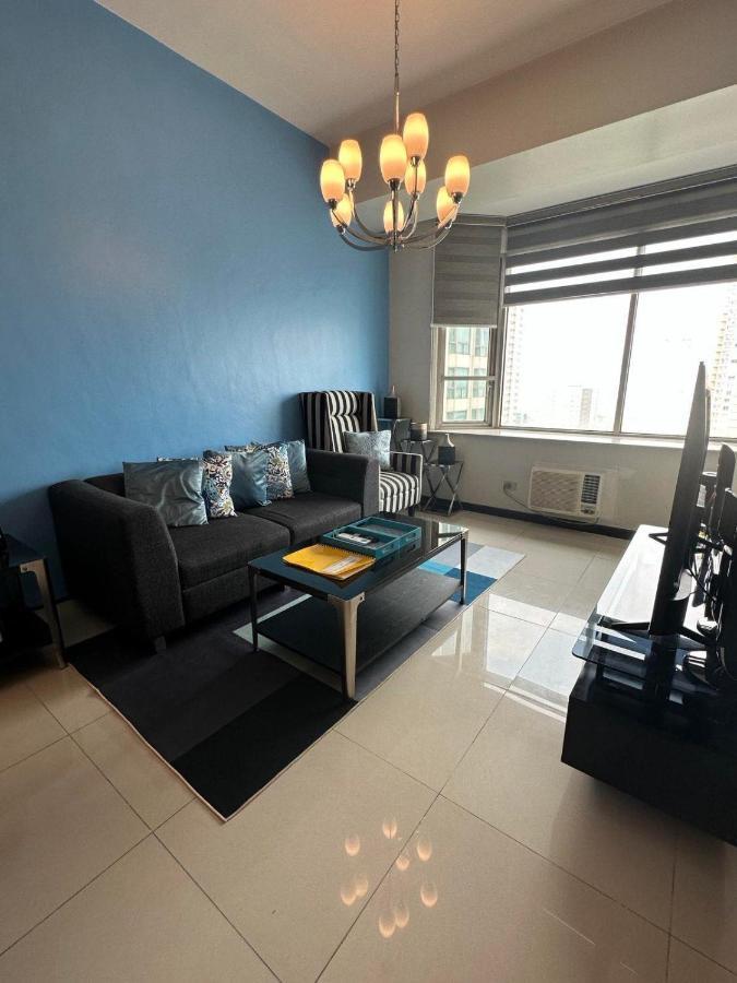 Suites De Marina Manila With Netflix Bagian luar foto