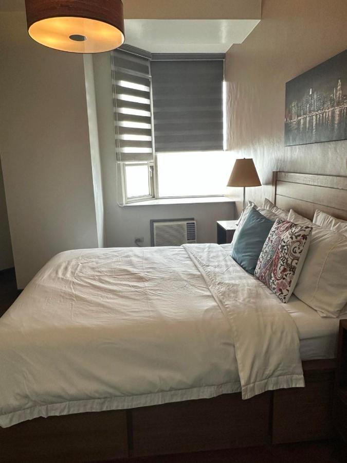 Suites De Marina Manila With Netflix Bagian luar foto