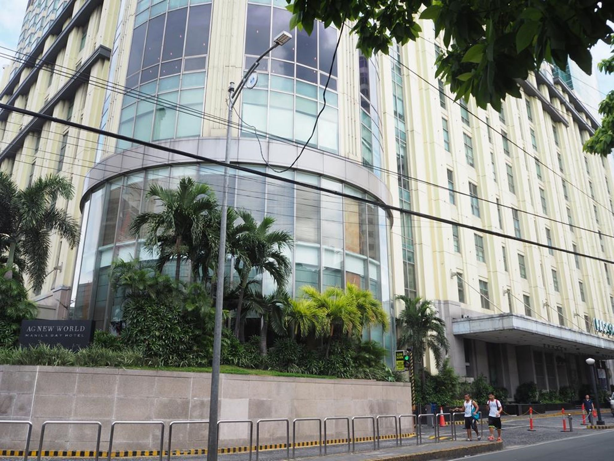 Suites De Marina Manila With Netflix Bagian luar foto